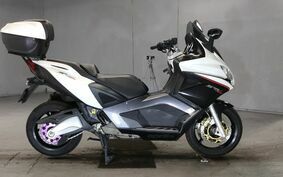 APRILIA SRV850 2014 M551