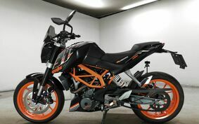 KTM 390 DUKE 2015 JGJ40