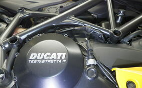 DUCATI STREETFIGHTER 848 2012