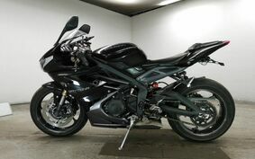 TRIUMPH DAYTONA 675 2015 TA12FA