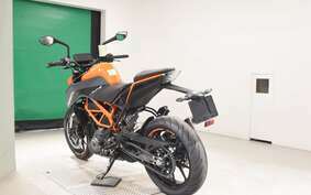 KTM 390 DUKE 2024