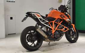 KTM 1290 SUPER DUKE R 2016 V3940