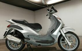 PIAGGIO BEVERLY 125 M281