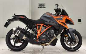 KTM 1290 SUPER DUKE GT 2024