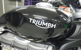 TRIUMPH ROCKET III R 2023