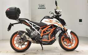 KTM 390 DUKE 2018 JPJ40