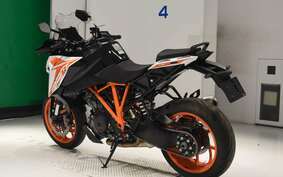 KTM 1290 SUPER DUKE GT 2020