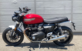 TRIUMPH SPEED TWIN 2023 AD85H4