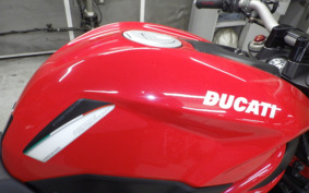 DUCATI STREETFIGHTER 848 2012