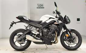 TRIUMPH STREET TRIPLE R 2023 DA604A