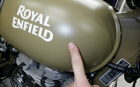 ROYAL ENFIELD CLASSIC 500 EFI 2021