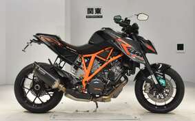 KTM 1290 SUPER DUKE R 2017 V3940