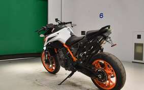 KTM 890 DUKE R 2020 TU940