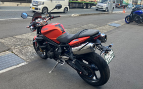 TRIUMPH STREET TRIPLE R 2010 TMD416