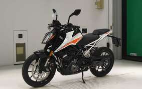 KTM 390 DUKE 2024