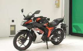 SUZUKI GIXXER 150 SF