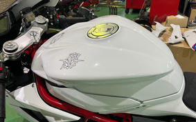 MV AGUSTA タF3 675 2015