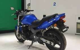 KAWASAKI ZR 700 2000 ZR750F