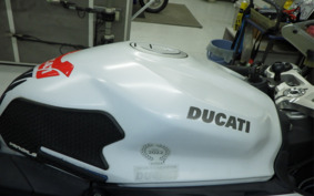 DUCATI 899 PANIGALE 2015