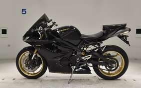 TRIUMPH DAYTONA 675 2011