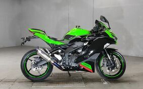 KAWASAKI ZX-25R ZX250E