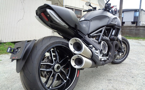 DUCATI DIAVEL Carbon 2017 G105J