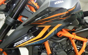 KTM 1290 SUPER DUKE R 2024