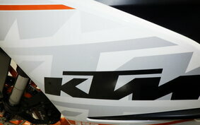 KTM 390 RC 2016 JYJ40