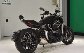 DUCATI DIAVEL X S 2016