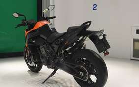 KTM 890 DUKE 2022