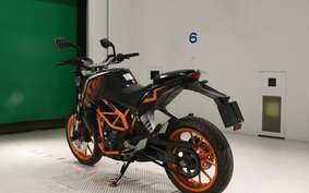 KTM 390 DUKE 2015