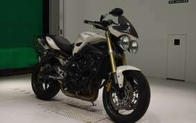 TRIUMPH STREET TRIPLE 2011