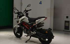 BENELLI TNT125