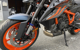 KTM 1290 SUPER DUKE R 2024 V3940