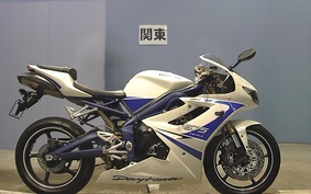 TRIUMPH DAYTONA 675 2010 MD1066