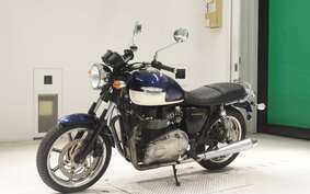 TRIUMPH BONNEVILLE SE 2009