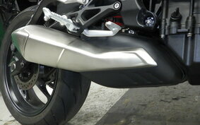 TRIUMPH STREET TRIPLE R 2023 DA604A