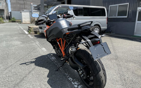 KTM 1290 SUPER DUKE GT 2023 V6940