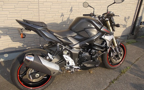 SUZUKI GSR750 2013 GR7NA