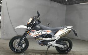 KTM 690 SMC 2011 LSS