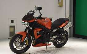 TRIUMPH STREET TRIPLE R 2010