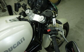 DUCATI MONSTER 400 IE 2005 M407A