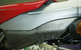 DUCATI 999  MONOPOSTO 2004