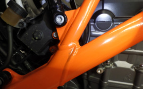 KTM 1290 SUPER DUKE R 2019 V3940