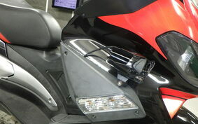 APRILIA SR MAX 300 2014