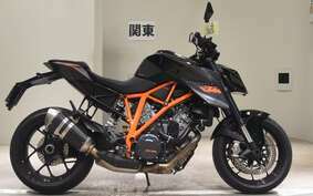 KTM 1290 SUPER DUKE R 2017 V3940