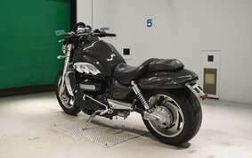 TRIUMPH ROCKET III 2005 LC1035