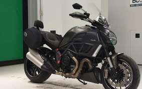 DUCATI DIAVEL STRADA 2014