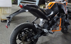 KTM 125 DUKE JGA40