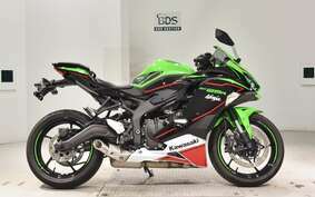 KAWASAKI ZX-25R ZX250E